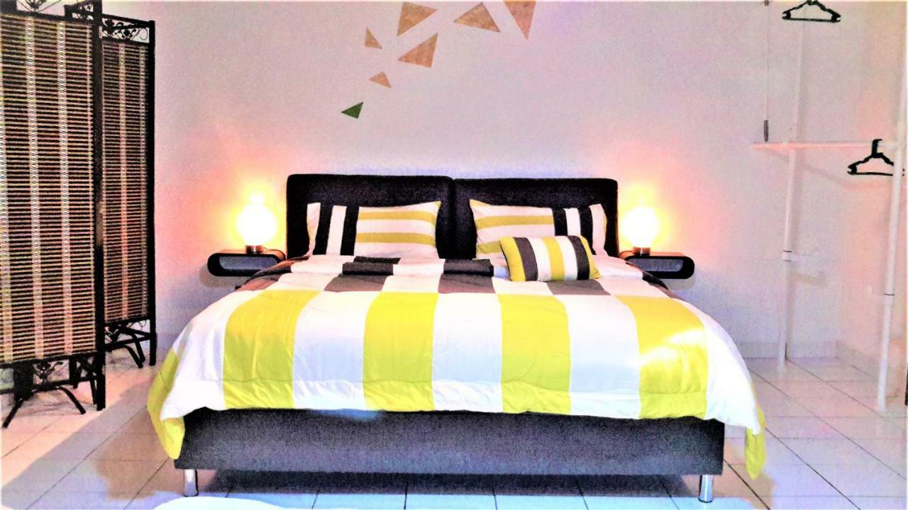 Sabandy House B&B Padang Mat Sirat Exterior foto
